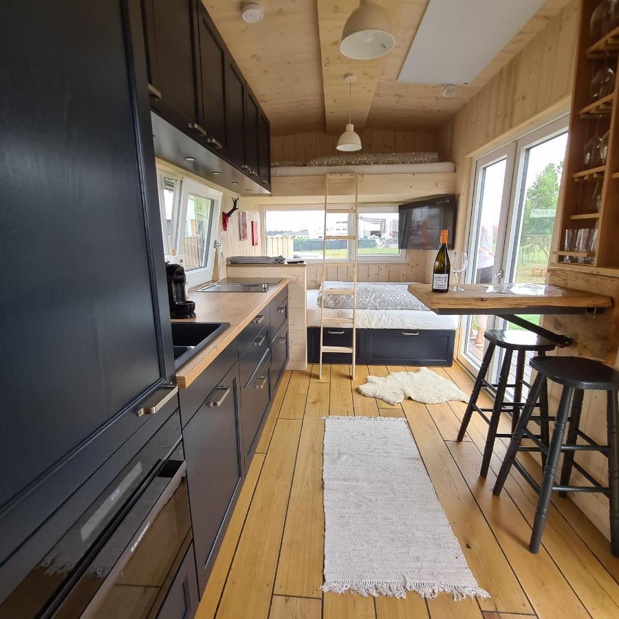 Tiny House Villa Neusiedl an der Zaya Kültér fotó