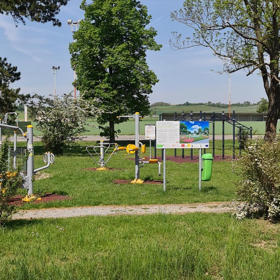 Tiny House Villa Neusiedl an der Zaya Kültér fotó